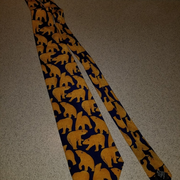 Yves Saint Laurent Iconic Polar Bear Silk Neck Tie - Picture 5 of 5